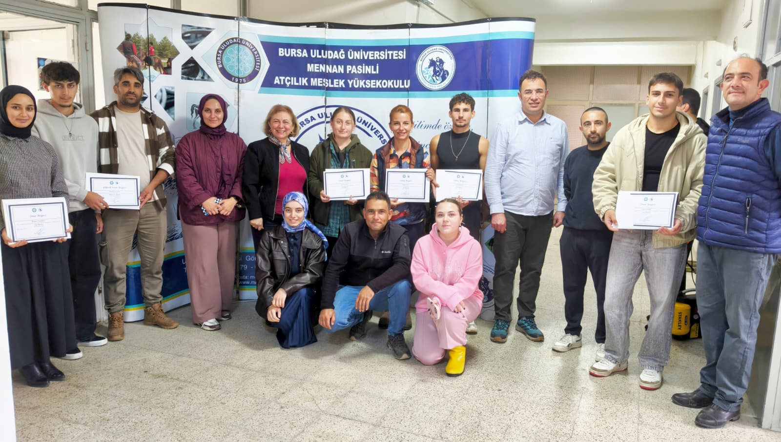 MENNAN PASİNLİ ATÇILIK MYO’DA AKADEMİK BAŞARIYA ANLAMLI TAKDİR